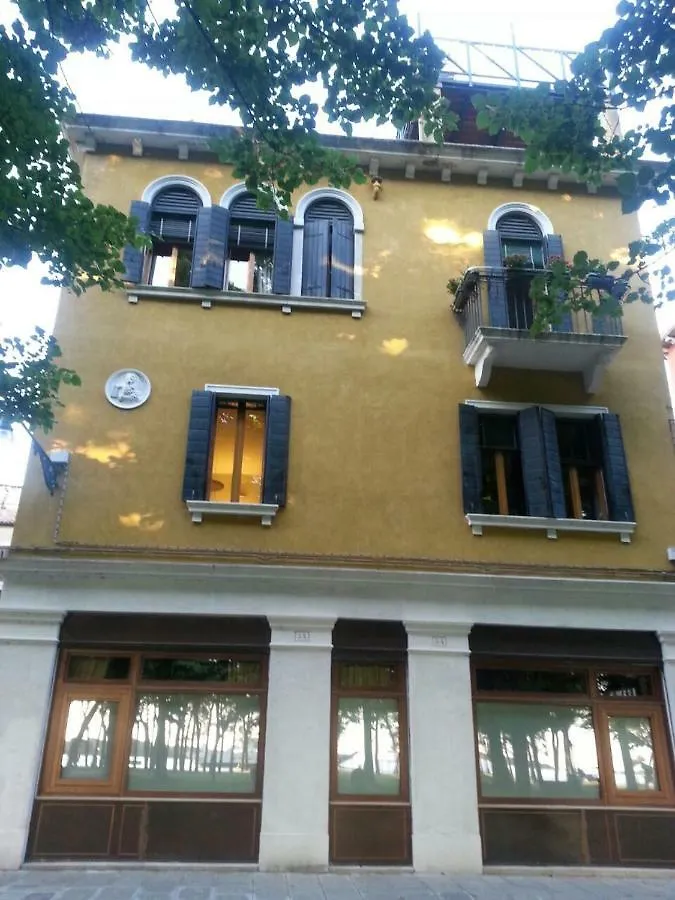 Bb Venezia Bed & Breakfast  Venice
