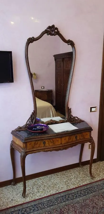Bb Venezia Bed & Breakfast Italy