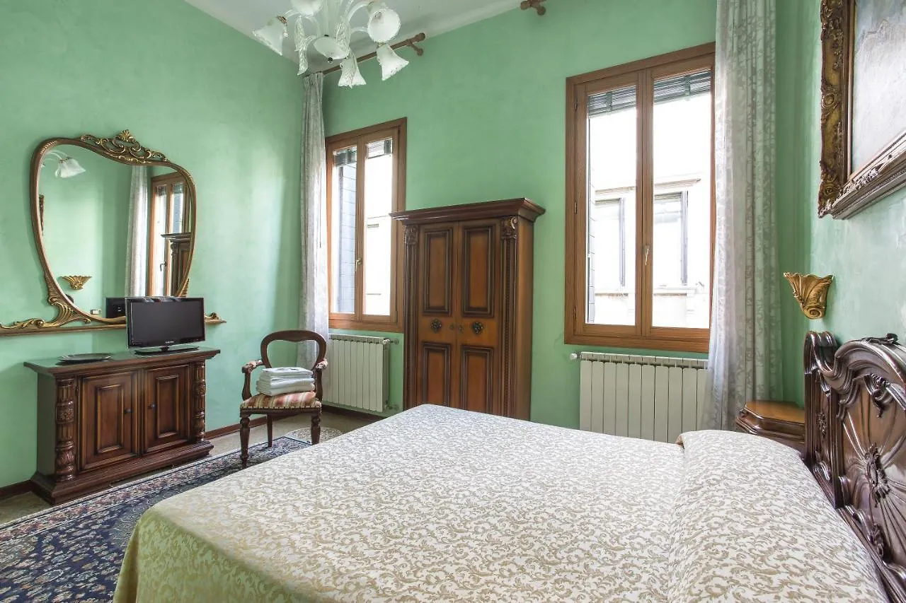 Bb Venezia Bed & Breakfast Italy